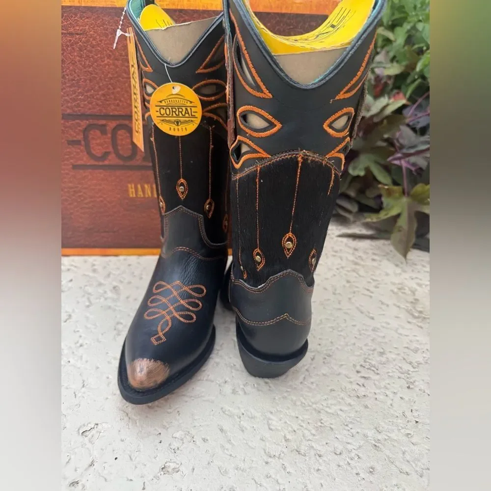 Corral Z0147 Black Cutout Embroidered Studded Cowboy Boots Pointed Toe sz 8 NIB - Picture 6 of 11